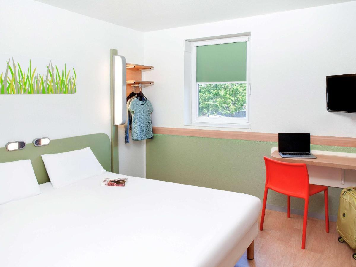 Ibis Budget Clermont Ferrand Centre Montferrand Экстерьер фото